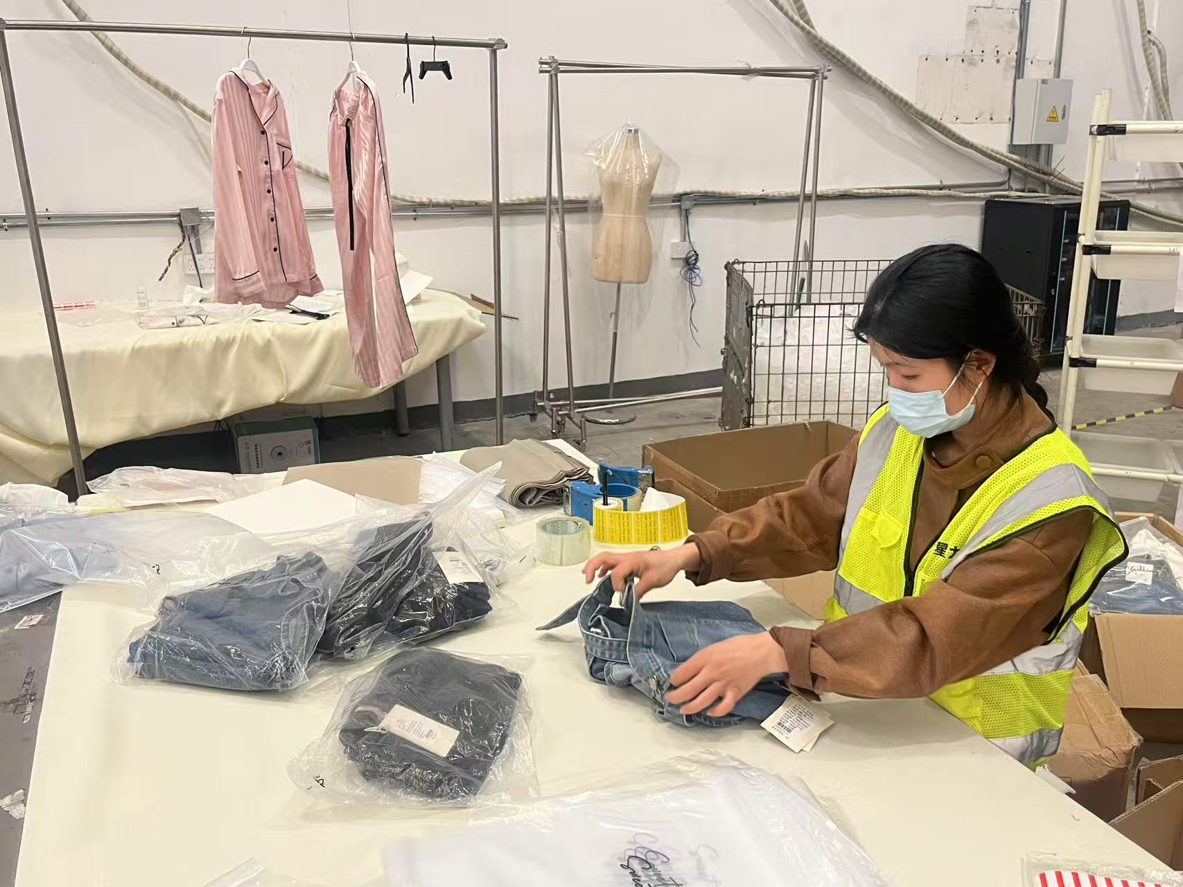 星力云倉:退貨品煥新處理,助推二次上架增效